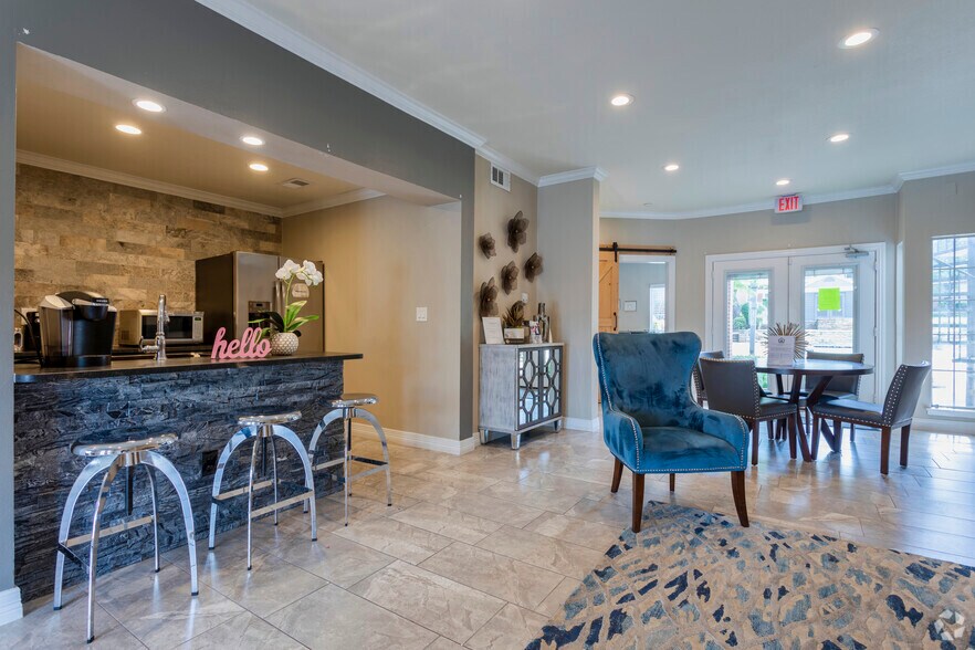 More Photos Of 11620 Audelia Rd, Dallas Apartments For Sale