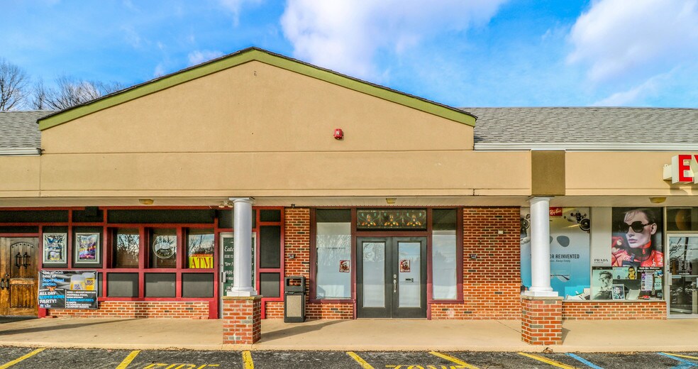 More Photos Of 240 US Highway 206, Flanders Restaurant For Lease