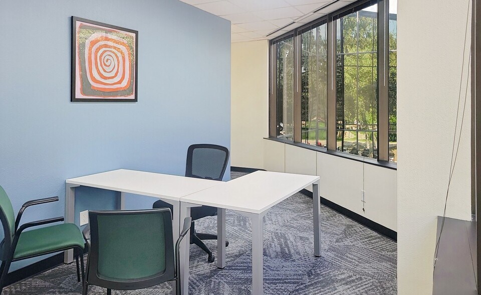 More Photos Of 1220 River Bend Dr, Dallas Coworking Space