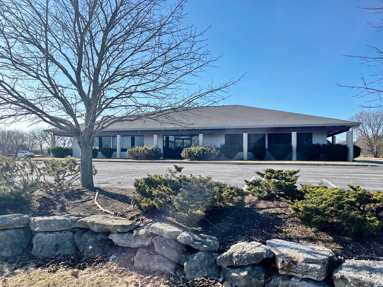 More Photos Of 5523 Integrity Way, Appleton Flex For Sale