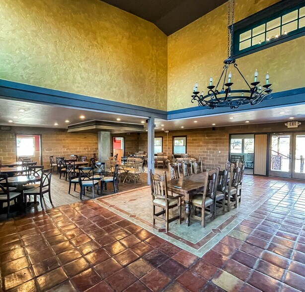 More Photos Of 3001 E Frontage Rd, Amado Restaurant For Sale