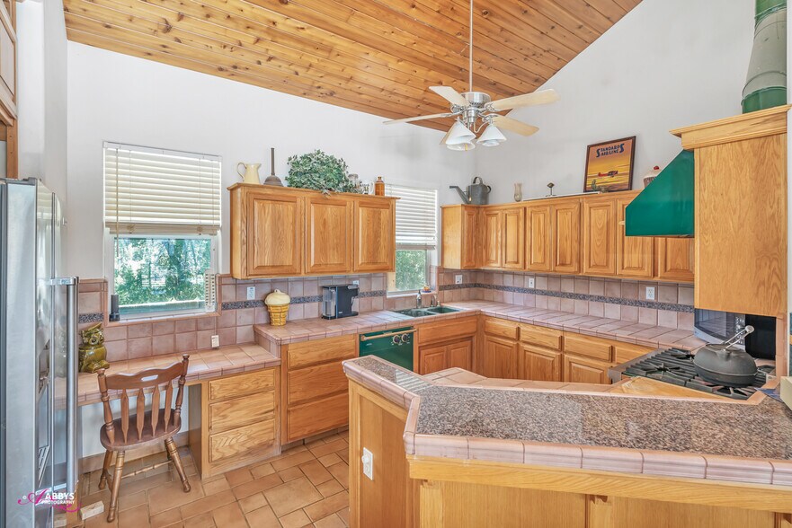 More Photos Of 14718 CA-155 Hwy, Glennville Land For Sale