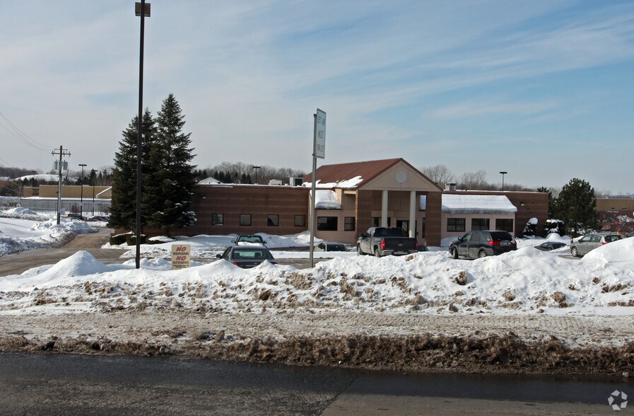 More Photos Of 281 Grant Ave, Auburn Medical For Sale