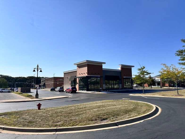 More Photos Of 15848 S Cicero Ave, Oak Forest Storefront For Lease