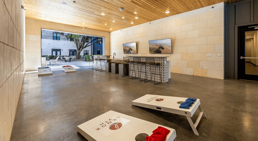 More Photos Of 4910 E 7th St, Austin Coworking Space