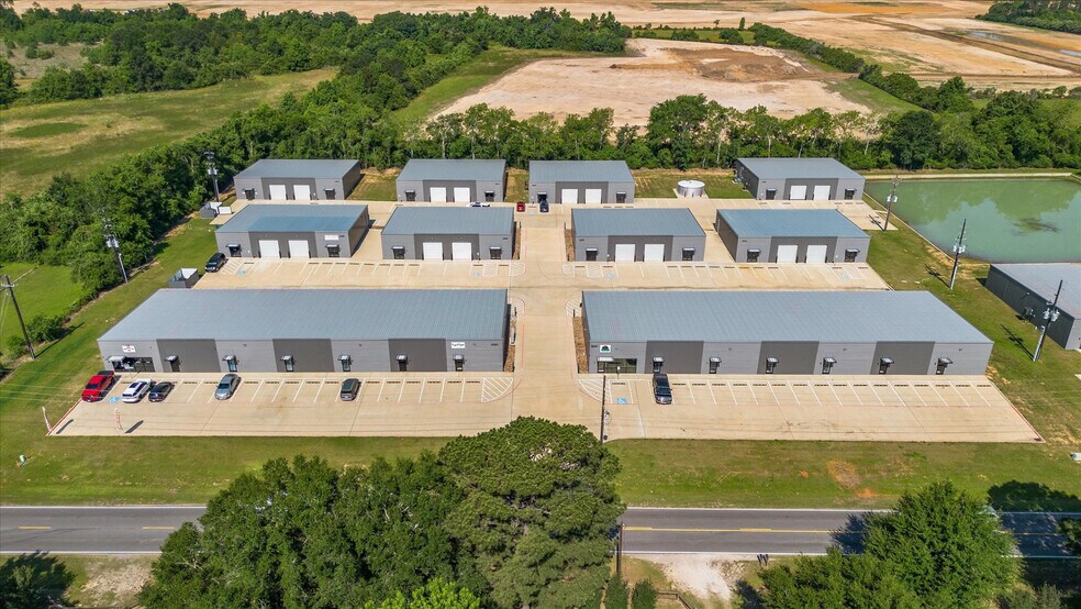 More Photos Of 22205 Mueschke Rd, Tomball Industrial For Sale