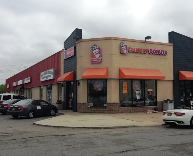 More Photos Of 34 Hempstead Tpke, Farmingdale General Retail For Sale