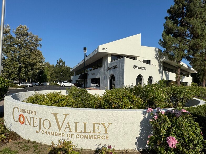 More Photos Of 600 Hampshire Rd, Westlake Village Office For Lease