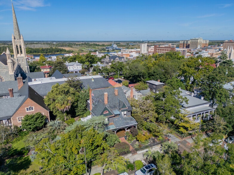 More Photos Of 118 S 4th St, Wilmington Hospitality For Sale