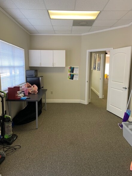 More Photos Of 501 E Oak St, Kissimmee Medical For Sale