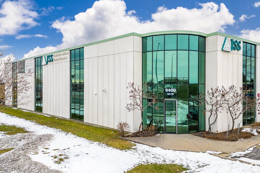 More Photos Of 9490-9490 Boul Henri-Bourassa W, Saint-Laurent Flex For Sale