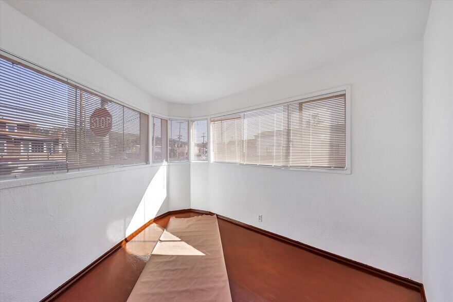More Photos Of 6033 Foothill Blvd, Oakland Apartments For Sale