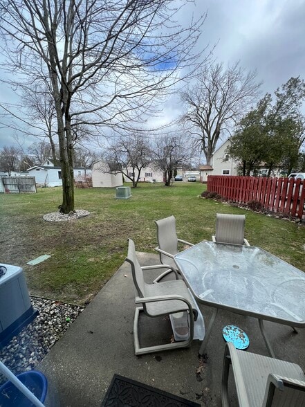 More Photos Of 333 Jackson St, Coleman Apartments For Sale