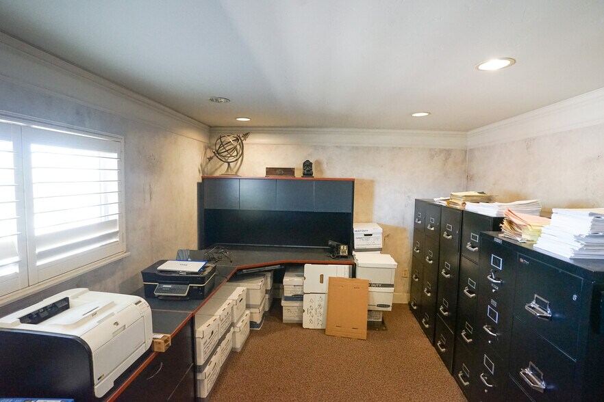 More Photos Of 3115 Railroad Ave, Ceres Warehouse For Sale