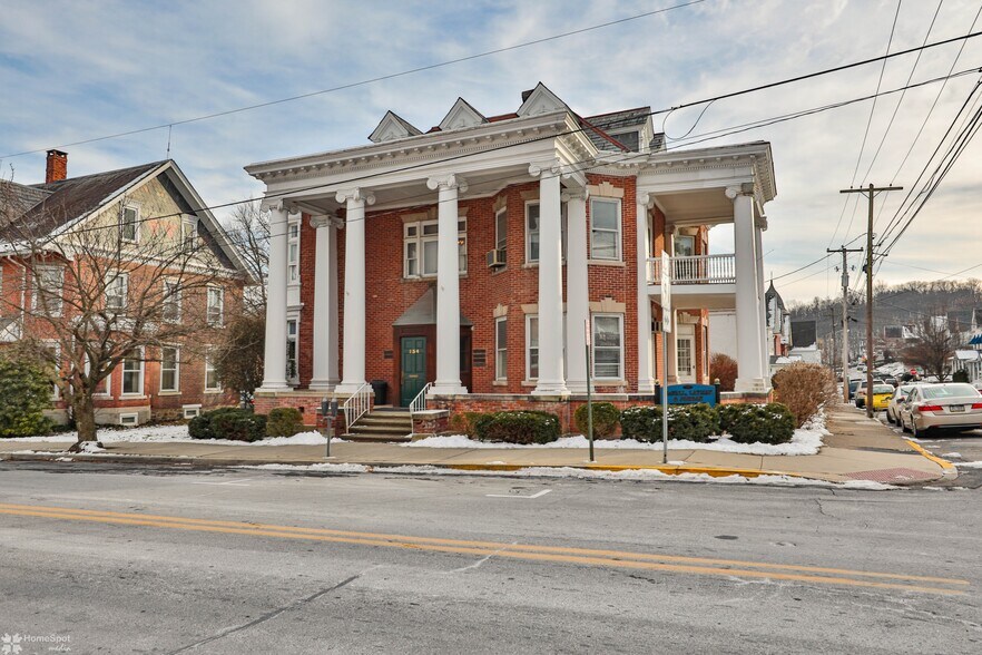 More Photos Of 134 Broadway, Bangor Office Residential For Sale