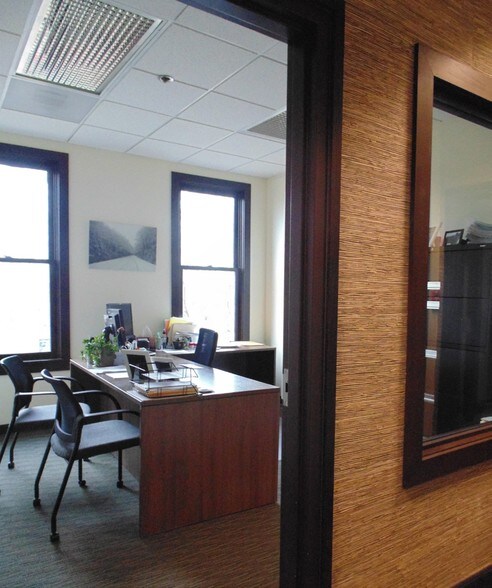 More Photos Of 50 SW Pine St, Portland Office For Lease
