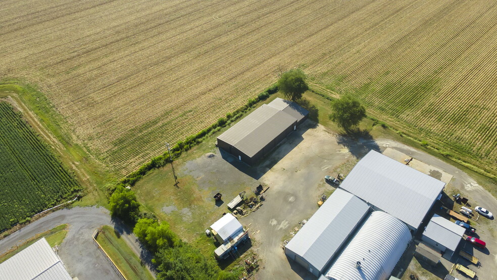 More Photos Of 2948 State Highway V, Matthews Light Manufacturing For Sale