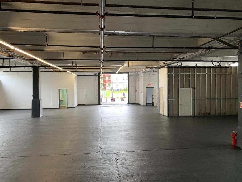 More Photos Of 259 Quincy St, Boston Warehouse For Sale