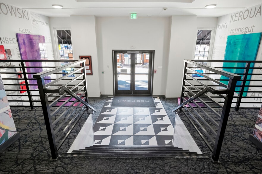 More Photos Of 960 Grant St, Denver Apartments For Sale