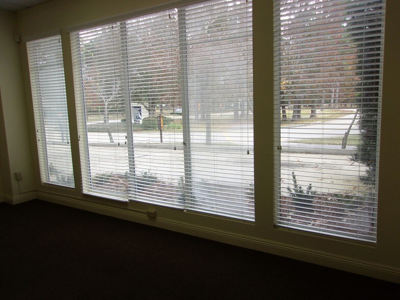 More Photos Of 2895 Highway 190, Mandeville Unknown For Lease