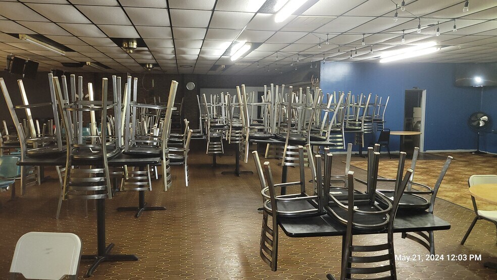 More Photos Of 136 W Main, Morenci General Retail For Sale