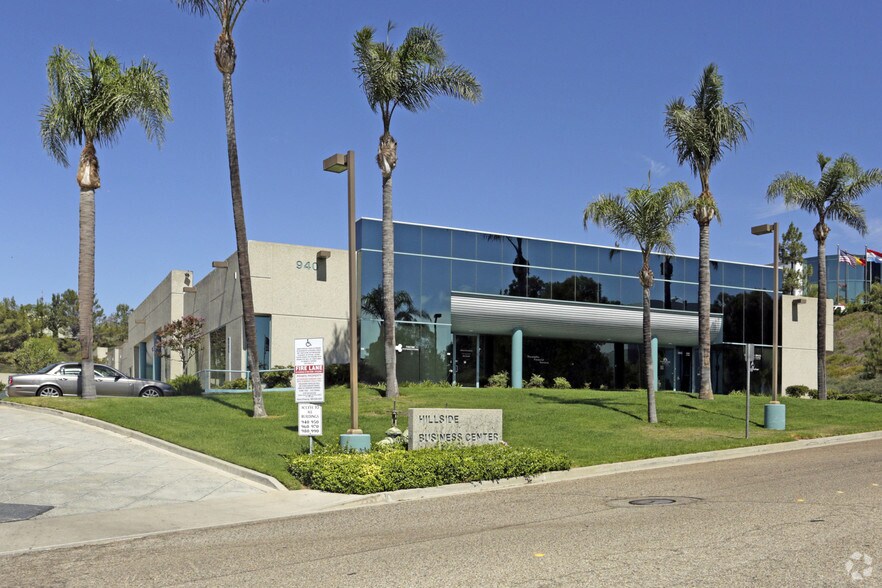 More Photos Of 940 Enchanted Way, Simi Valley Warehouse For Lease