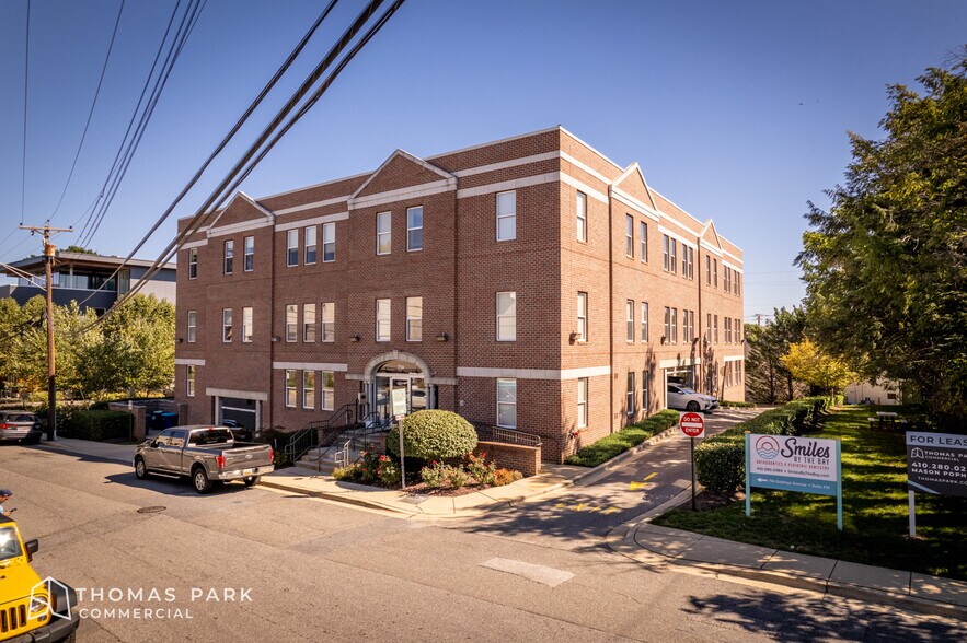 More Photos Of 716 Giddings Ave, Annapolis Medical For Lease