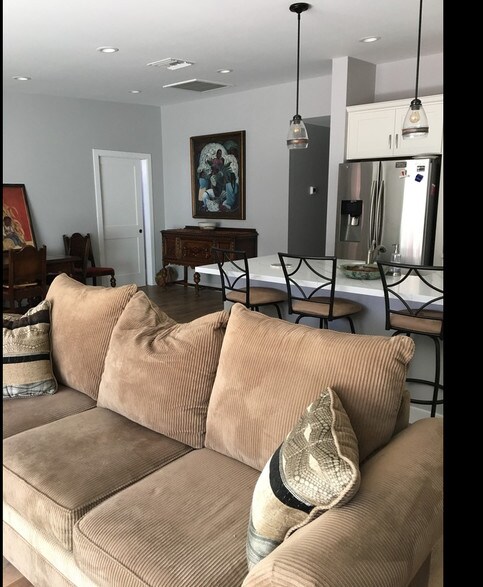 More Photos Of 207 E Monterey Way, Phoenix Office Residential For Sale