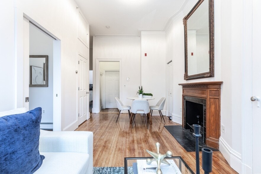 More Photos Of 230 Commonwealth, Boston Apartments For Sale