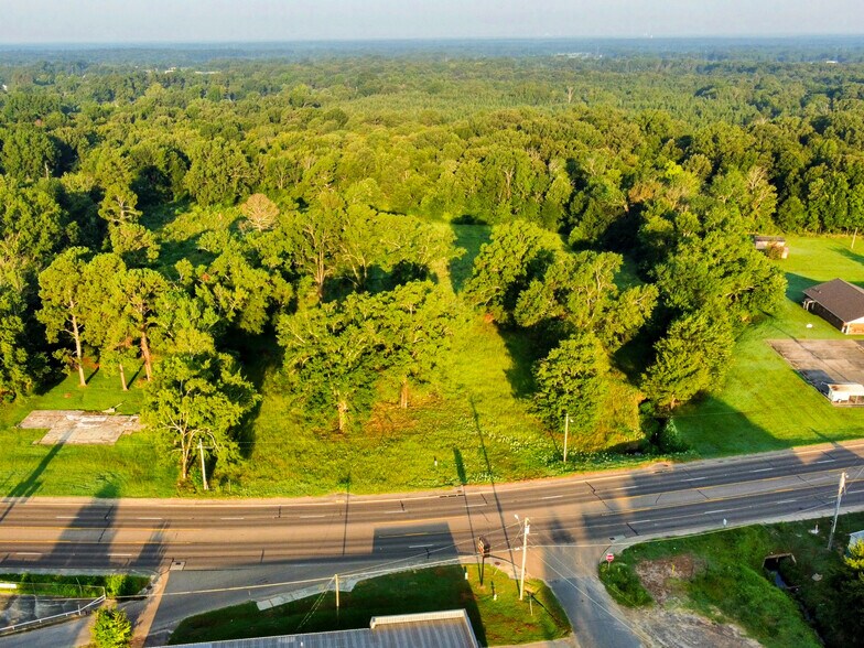 More Photos Of 712 N Hervey St, Hope Land For Sale