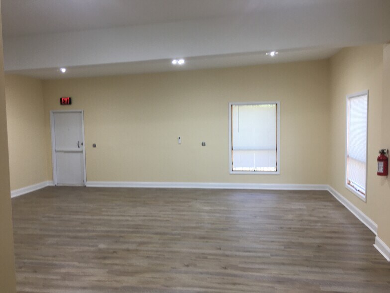 More Photos Of 2709 US Highway 130, Cranbury Medical For Sale