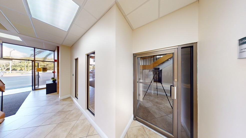 More Photos Of 5118 N 56th St, Tampa Office For Lease