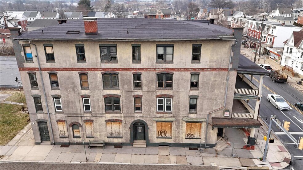 More Photos Of 200 W Lancaster Ave, Shillington Apartments For Sale