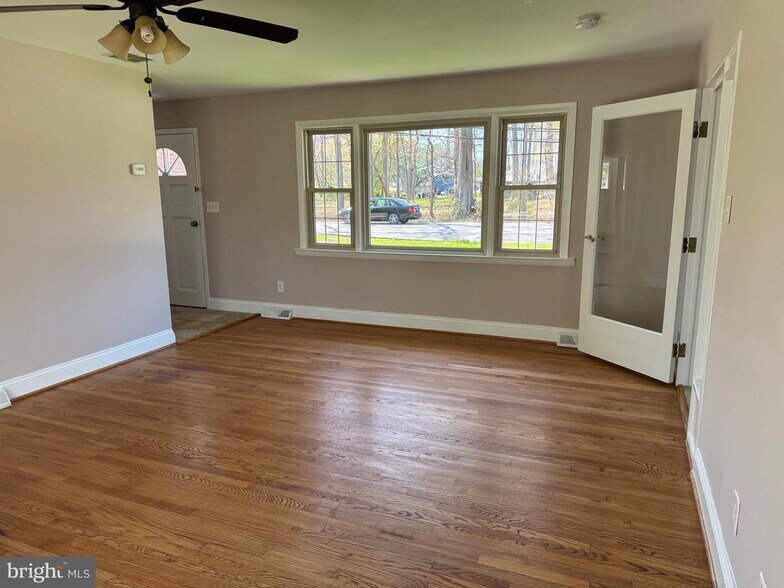 More Photos Of 15 Bowleys Quarters Rd, Middle River Office For Lease