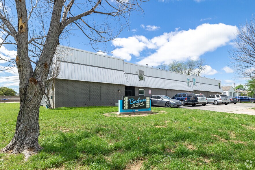Primary Photo Of 5601 Birchman Ave, Fort Worth Apartments For Sale