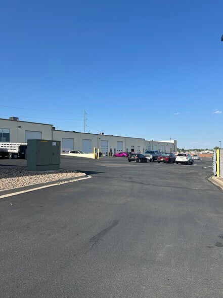 More Photos Of 802 E 78th Ave, Denver Warehouse For Sale