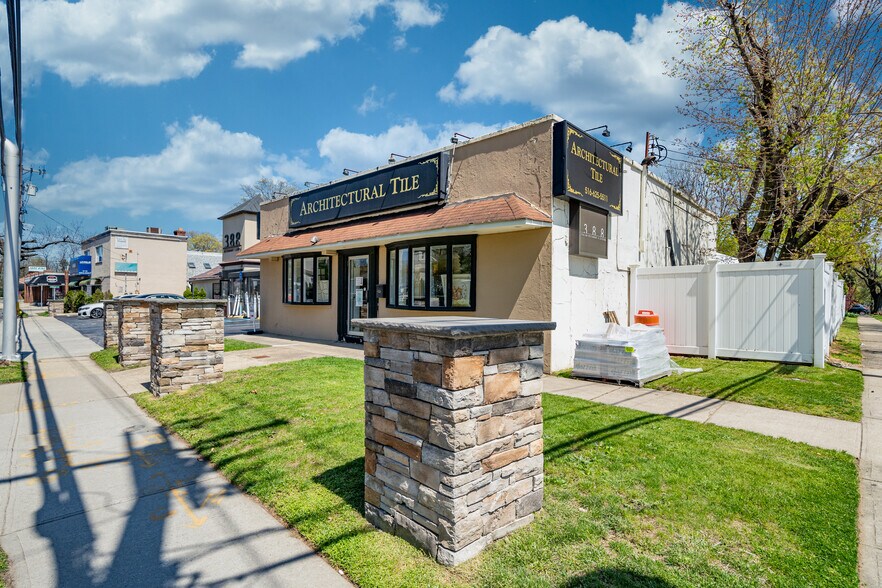Primary Photo Of 386-388 Willis Ave, Roslyn Heights Storefront Retail Office For Lease