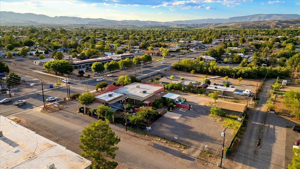 More Photos Of 297 S Main St, Cottonwood Storefront Retail Office For Sale