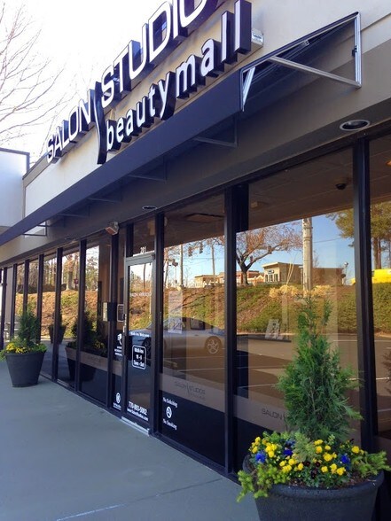 More Photos Of 1575 Old Alabama Rd, Roswell Storefront For Lease