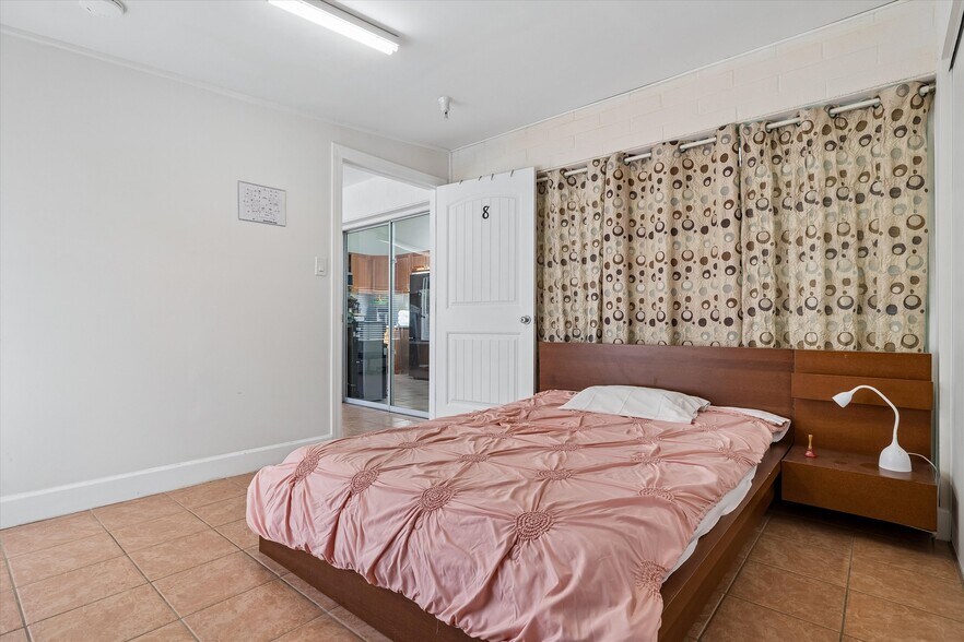 More Photos Of 2421 E Cairo Dr, Tempe Healthcare For Sale