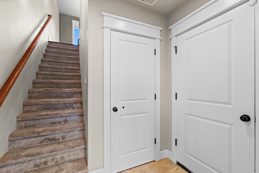 More Photos Of 9414 SE Causey Ave, Happy Valley Apartments For Sale
