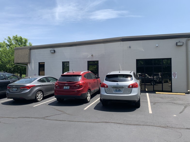 More Photos Of 2433 Regency Rd, Lexington Medical For Sale