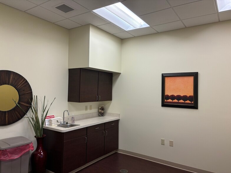 More Photos Of 11481 Olio rd, Fishers Medical For Sale