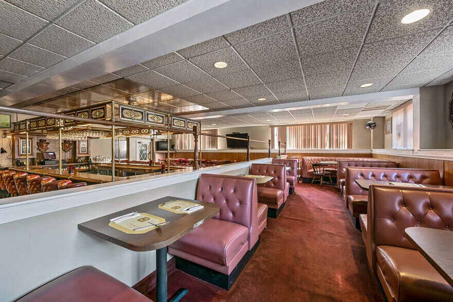 More Photos Of 9494 Riverton Rd, Bangor Restaurant For Sale
