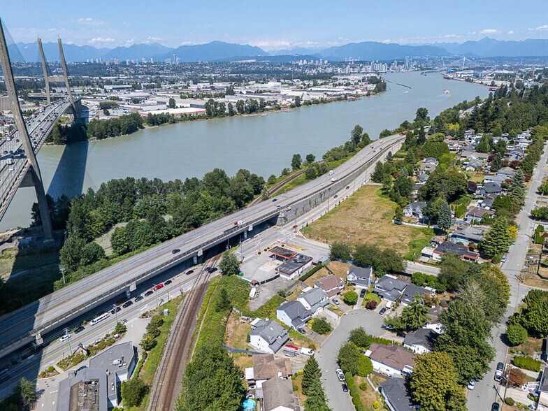 More Photos Of 10240 River Rd, Delta Service Station For Sale