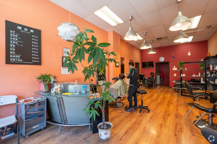 More Photos Of 815-821 Webster St, Oakland Storefront Retail Office For Lease