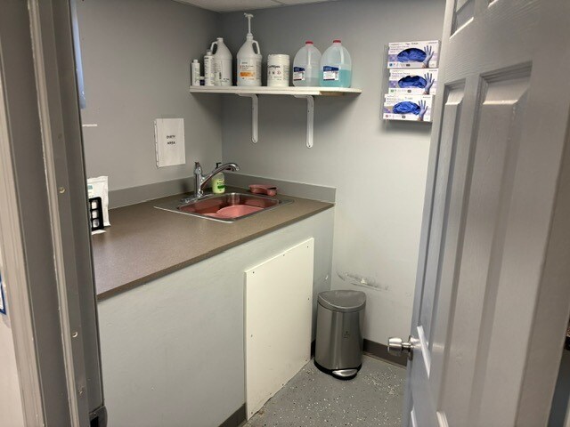 More Photos Of 6506 Park Ave, West New York Medical For Sale