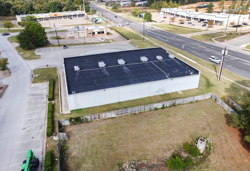 More Photos Of 3810 State Highway 64 W, Tyler Freestanding For Sale