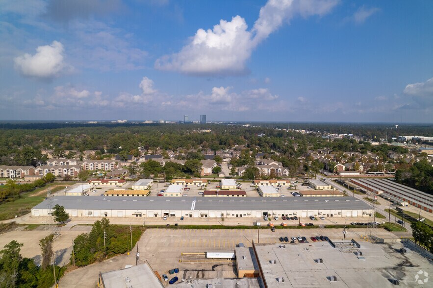 More Photos Of 25275 Budde Rd, Spring Light Distribution For Lease