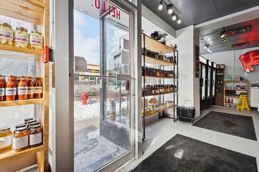 More Photos Of 182-186 Ottawa St N, Hamilton Storefront Retail Residential For Sale